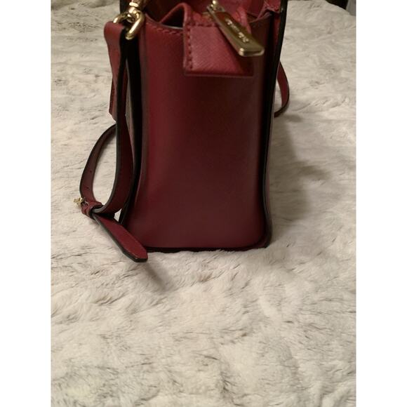 Michael Kors Purse Burgundy And Chocolate - Picture 4 of 13